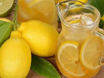 蜂蜜柠檬茶有什么功效 2021蜂蜜柠檬茶的功效和作用