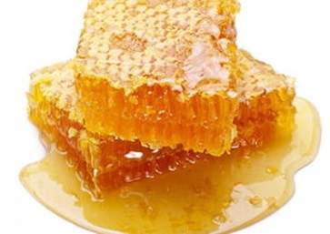 蜂巢蜜的(de)食用价值 蜂(feng)巢蜜的吃法