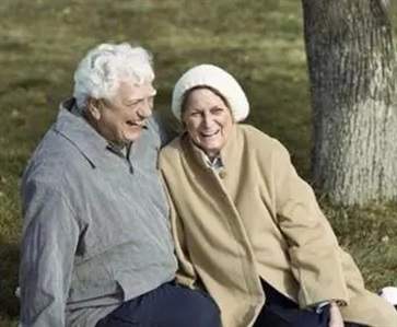 老年人的夫妻生活能持续到多少岁